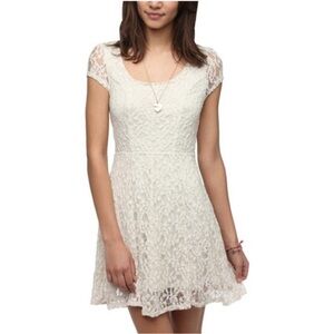 Abercrombie & Fitch Lace Mini White Dress Lacy Bridal Bachelorette Short Dress